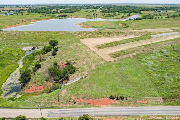 NW Moffat RD, Piedmont, OK 70378