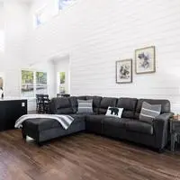104 Top Notch LN, Broken Bow, OK 74728