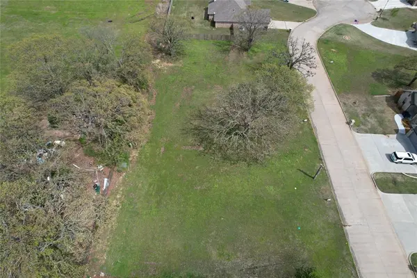 7 Morning Glory LN, Seminole, OK 74868