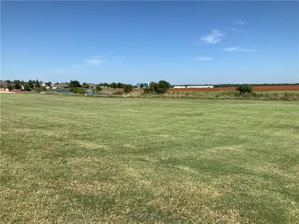 1803 Clearwater CT, Kingfisher, OK 73750