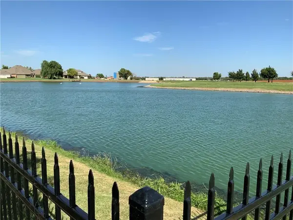 1905 Five Springs CT, Kingfisher, OK 73750