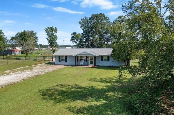 1266 W Memorial RD, Broken Bow, OK 74728