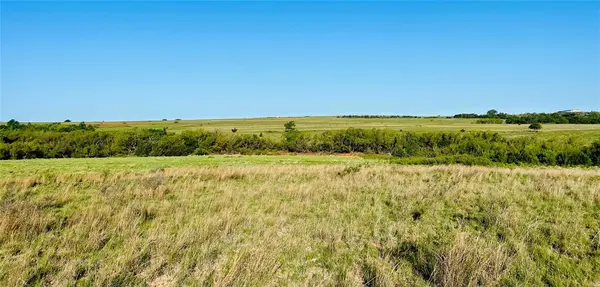 N 1970 RD, Elk City, OK 73644