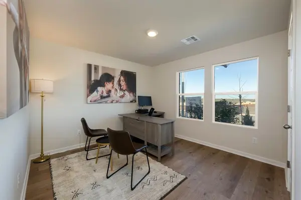 4302 SW Christina CT, Lawton, OK 73505