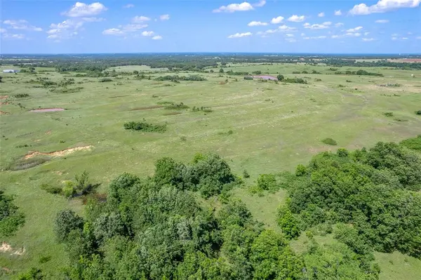 E County Road 1610 RD, Elmore City, OK 73433