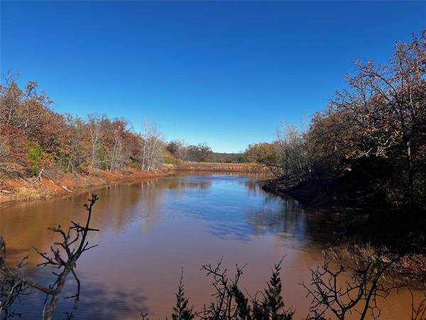 11537 Winding Lake DR, Arcadia, OK 73007