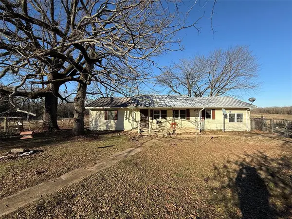 479 White Hawk RD, Valliant, OK 74764