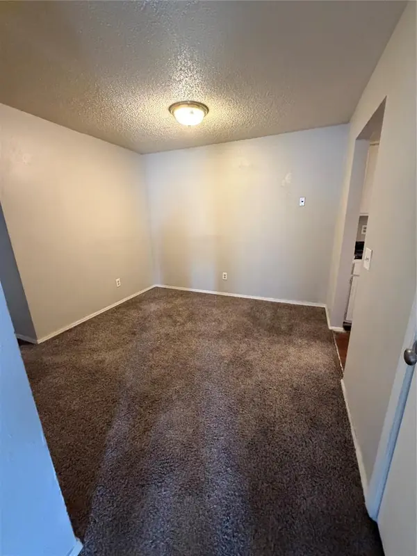 2620 N Ann Arbor AVE #208, Oklahoma City, OK 73127