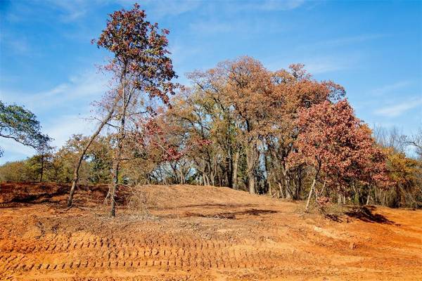 7434 Old Oak TRL, Guthrie, OK 73044