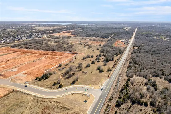 000 0000 BLVD, Edmond, OK 73034