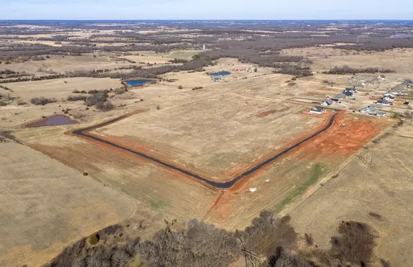 00 Carefree Lot 8 Blk 2 LN, Shawnee, OK 74804