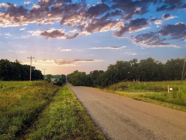 21705 N Pottawatomie RD, Luther, OK 73054