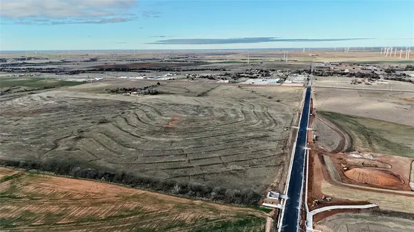 29 Lawter RD, Weatherford, OK 73096