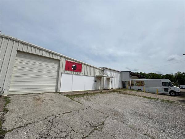 1515 N Tucker AVE, Shawnee, OK 74801