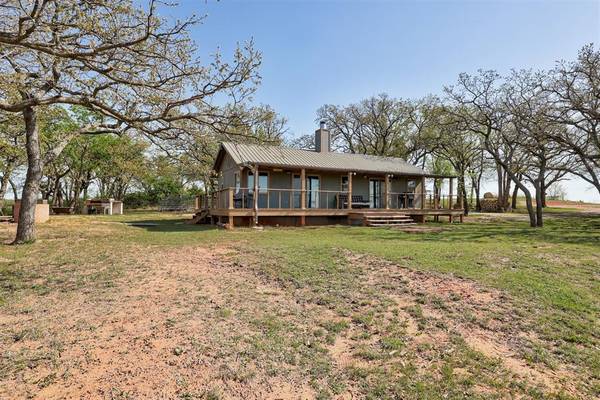 2800 Cherokee LN, Meridian, OK 73058
