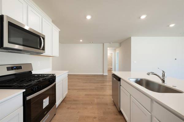 8409 NW 61st ST, Oklahoma City, OK 73132