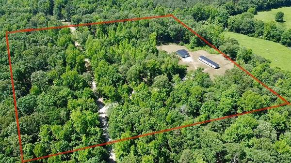 559 Poppy RD, Broken Bow, OK 74728