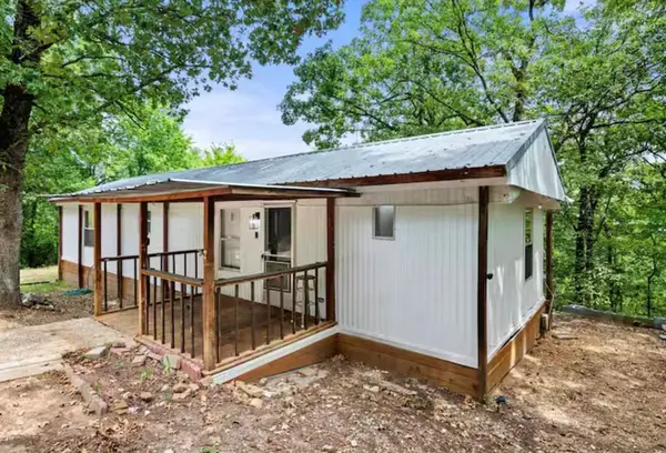 168 Bobber RD, Broken Bow, OK 74728
