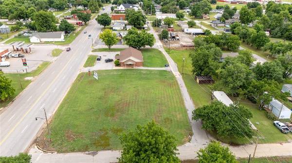 113 W Chestnut ST, Dover, OK 73734
