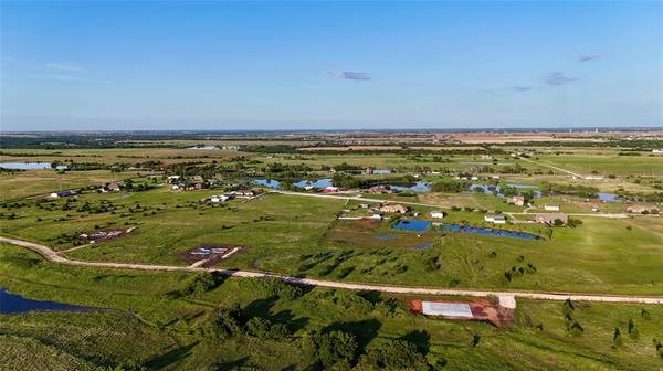 2 E 880 RD, Cashion, OK 73016