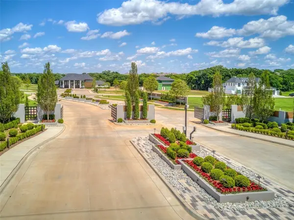 15617 Waterstone WAY, Edmond, OK 73013