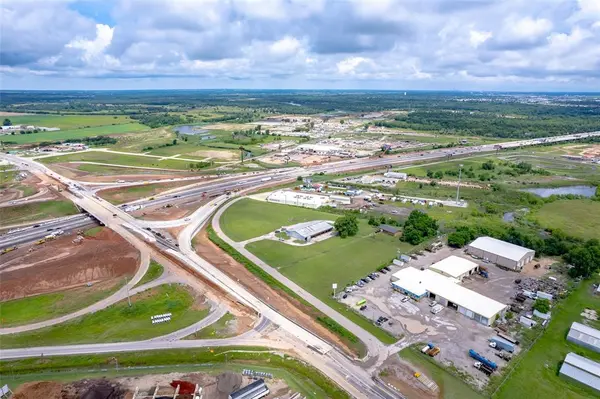 1037 W Adkins Hill RD, Norman, OK 73072
