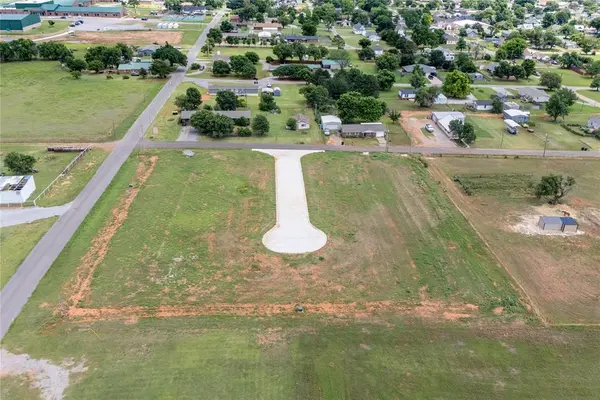700 N 12th ST #Lot5, Thomas, OK 73669