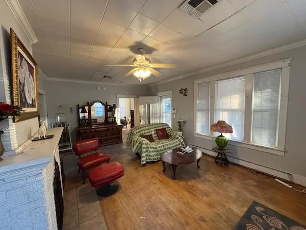 217 W Seminole AVE, Mcalester, OK 74501