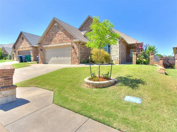 11917 Dornick CIR, Oklahoma City, OK 73162