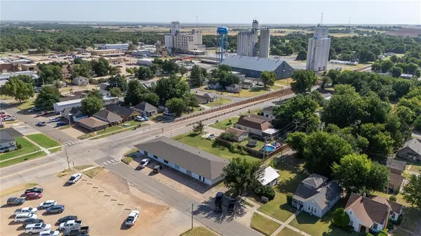 101 S 6th ST, Kingfisher, OK 73750