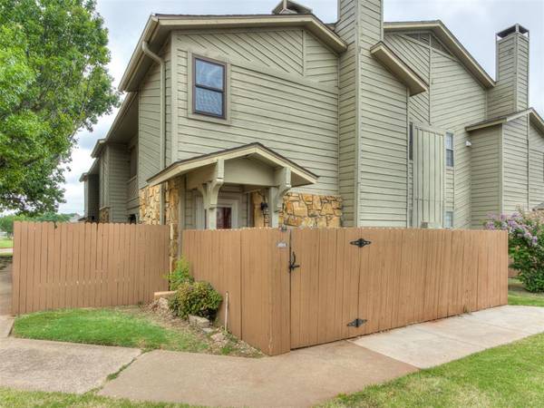 14331 N Pennsylvania AVE #32G, Oklahoma City, OK 73134