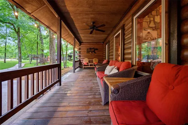 248 Woodland CIR, Broken Bow, OK 74728
