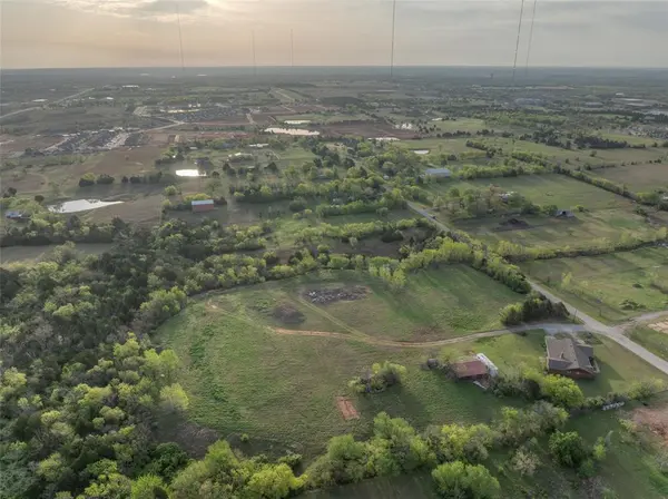 1 NE 102nd ST, Oklahoma City, OK 73114
