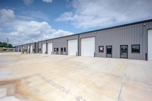 8101 Silver XING #210, Oklahoma City, OK 73132