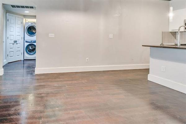 915 NW 7th ST #105, Oklahoma City, OK 73106