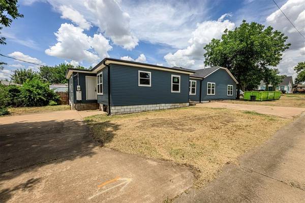 1602 NW Columbia AVE, Lawton, OK 73507