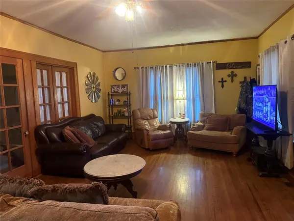 203 E 3rd ST, Carnegie, OK 73015