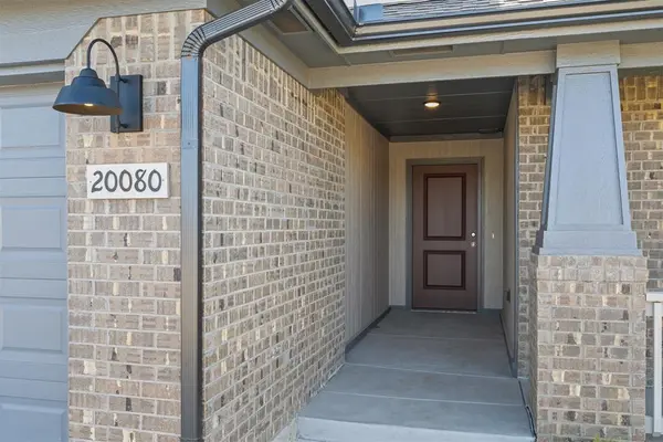 20080 Woodrock ST, Harrah, OK 73045