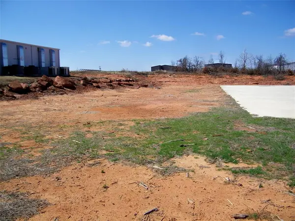 11571 Maui LN, Edmond, OK 73034