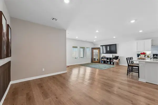 9049 NW 149th ST, Yukon, OK 73099