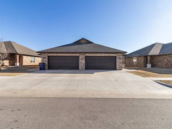 1852 Post Oak RD #1854, El Reno, OK 73036