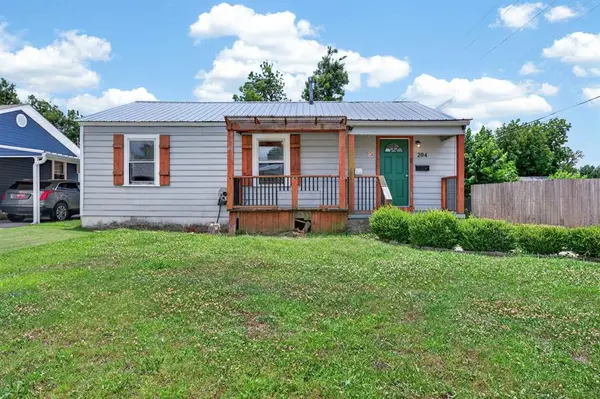 204 E Fairchild DR, Midwest City, OK 73110