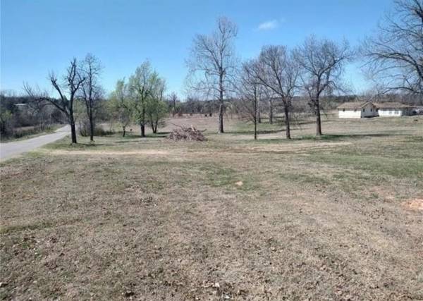 3020 Oakwood DR, Choctaw, OK 73020