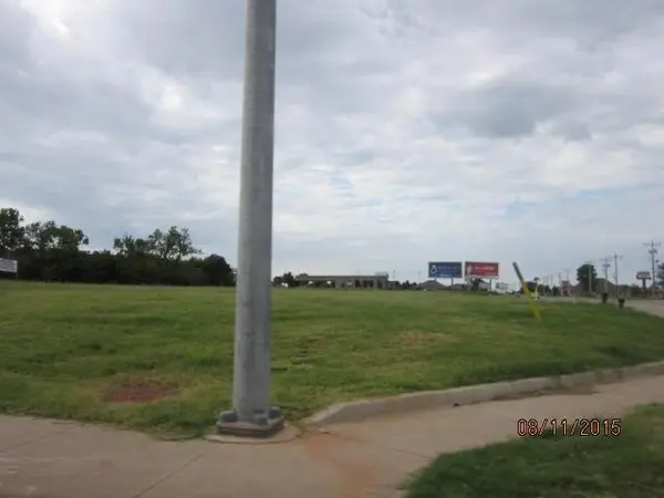 164 NW Pennsylvania ST, Edmond, OK 73013
