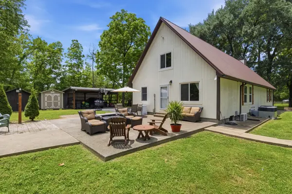 2540 Carl Fox Rd, Cornersville, TN 37047