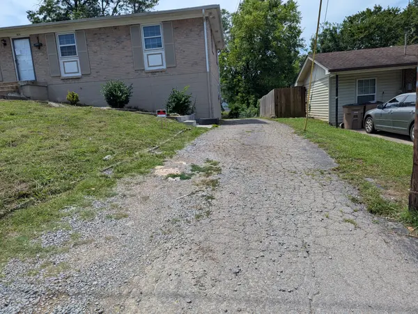 824 Oakwood Terrace Dr, Antioch, TN 37013