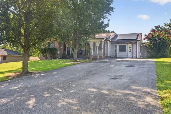 157 Wharton Rd, Cadiz, KY 42211