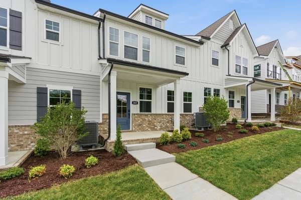 3011 Stokers Ln, Nashville, TN 37218