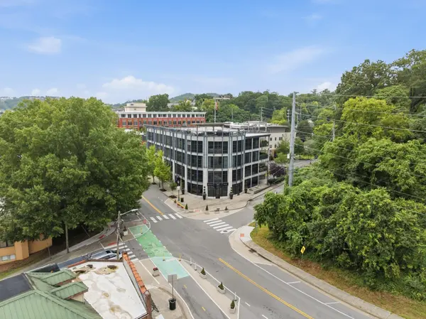 417 Frazier Avenue #202, Chattanooga, TN 37405
