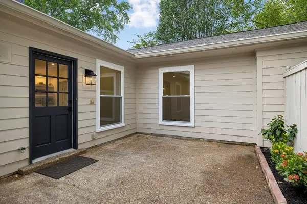 149 Boxwood Dr, Franklin, TN 37069